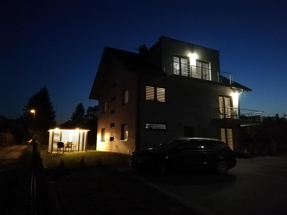 Markas Rewa Exterior foto